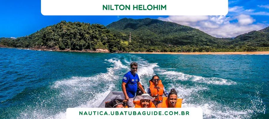 Praia do Prumirim ao fundo, de onde saem os passeios com lanchas miúdas oferecidas pelo Nilton